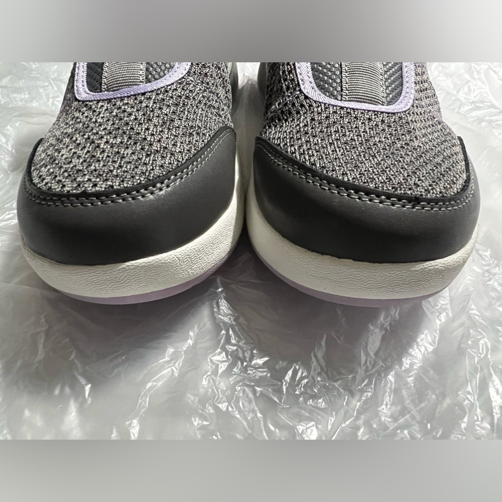 Lands' End Women’s Active slip on Sneakers, size 9.5. NWT - Picture 4 of 10